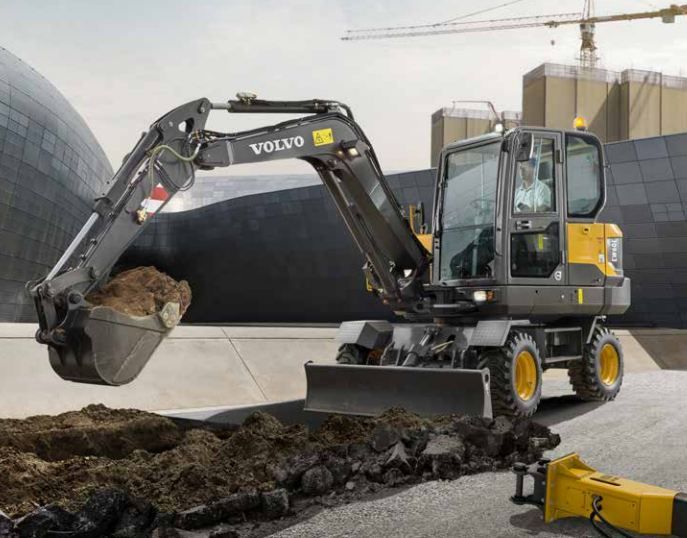 Pelle Volvo EW60E adaptée aux travaux intensifs
