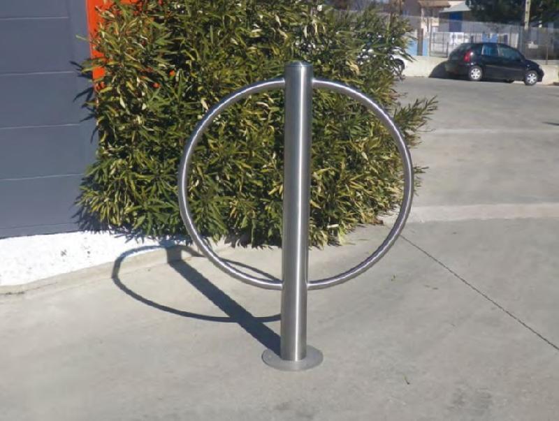 Arceaux vélos Noréa - inox 304L ou 316L - poteau Ø104 mm et arceau Ø38 mm_0