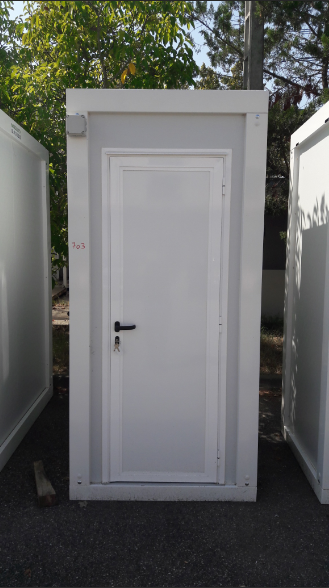 Bungalow de chantier sanitaire neuf 1.19 x 1.19m - REF 703 avec porte, WC, lavabo et luminaire_0