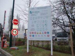 Signalétique - Orientation et guidage pour espaces publics et semi-publics - Intérieur et extérieur_0