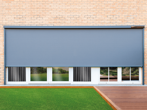 Store Screen ZIP Solaire Coffre 85 Véozip Ferrari Micro-Perforé Moteur Simu Extérieur pour Fenêtre et Baie Vitrée Sur Mesure Référence: Store ZIP 85 VéoZip SimuSolaire_0
