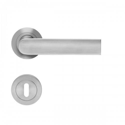 POIGNÉES DE PORTE SUR ROSACES RONDES SÉRIE ER 51 LONDON - INOX SATINÉ -CLÉ L KARCHER DESIGN
