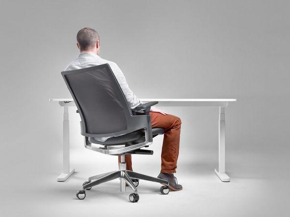 Fauteuil de travail ergonomique 3.60 - ito design - mécanisme synchrone, accoudoirs 4D, revêtement cuir_0
