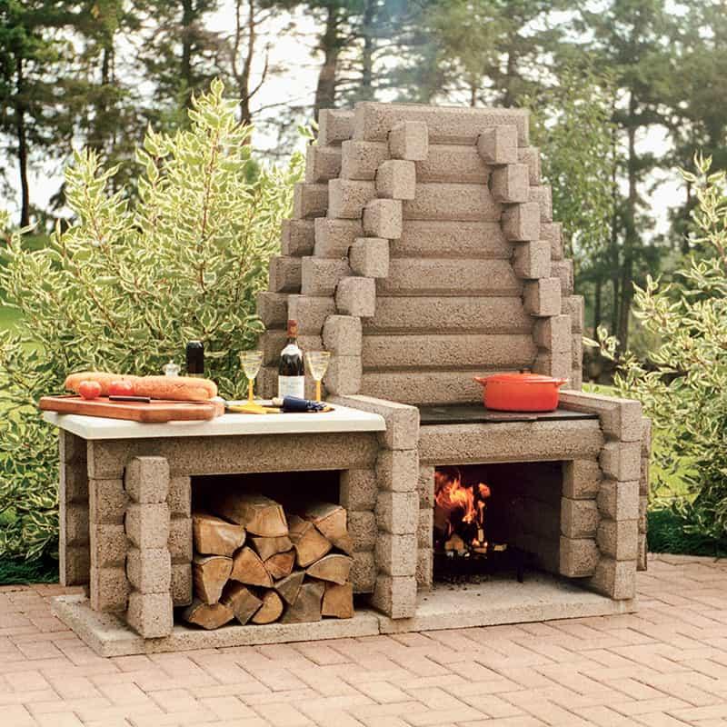 #200-1G - Foyer extérieur en pierre avec boîte de rangement pour bois et tablette pratique à gauche_0