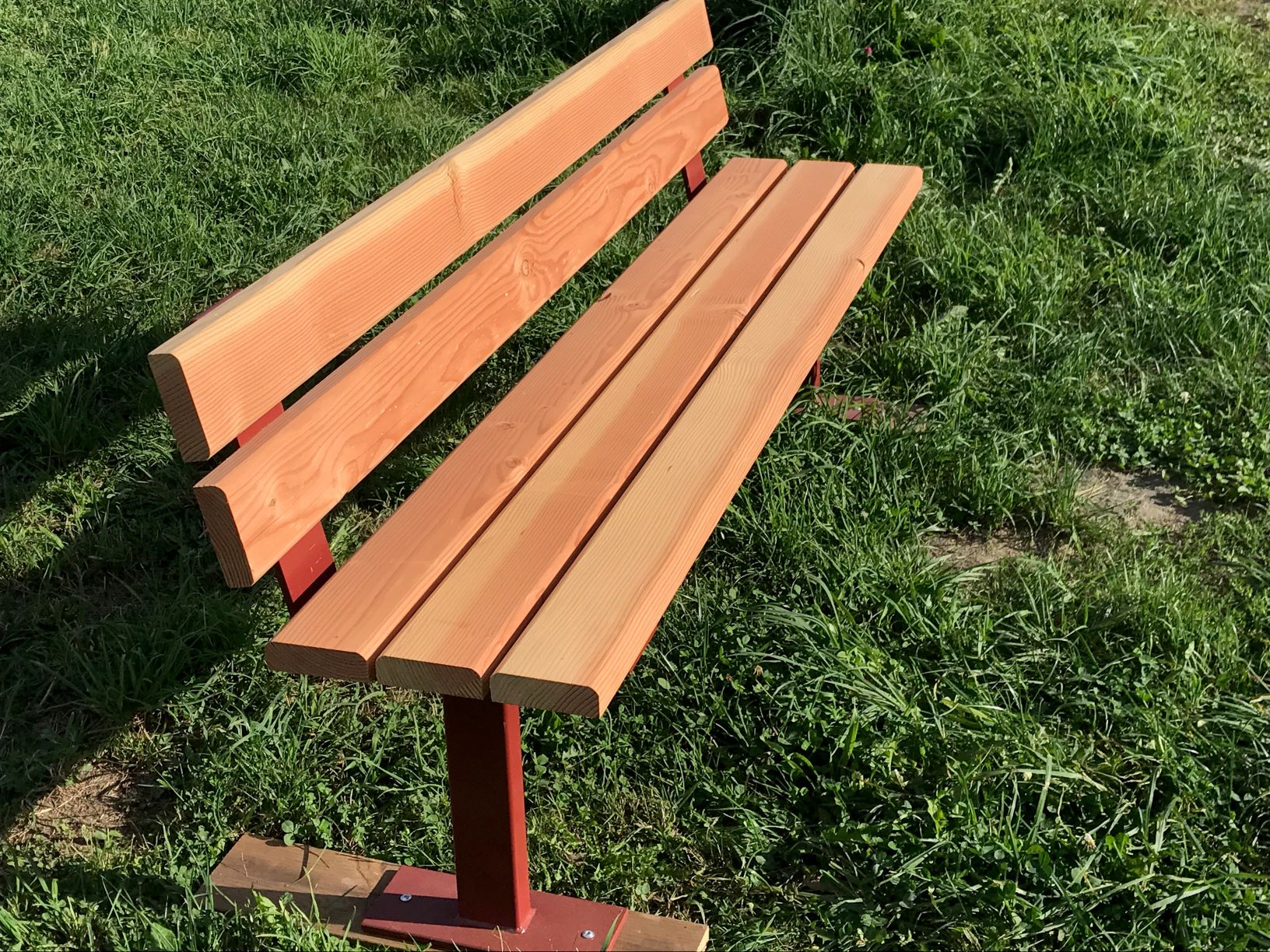 Banc public avec dossier - bois Douglas - pieds en acier - à sceller_0