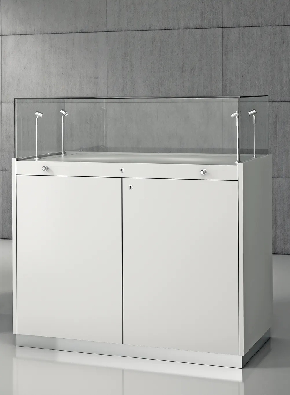 Vitrine comptoir Q100LVA - plateau coulissant en verre trempé avec meuble de rangement sécurisé_0