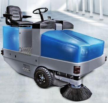 Balayeuse autoportée S38 B Fiorentini - à batterie avec brosses centrales et latérales pour grandes surfaces_0