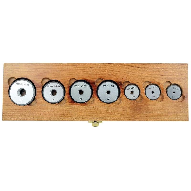 Jeu de 7 bagues filetées 
