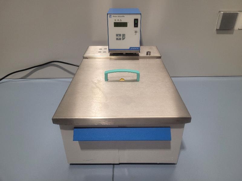 Bain-marie à circulation Fisher Scientific POLYSTAT 36 + cuve de 20 litres_0