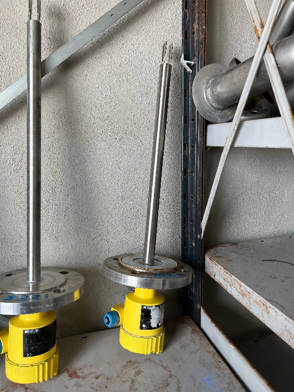 Commutateur vibrant avec tube d'extension pour liquides vegaswing 63 atex dn50 unused_312 - référence                        :                         c8322_0