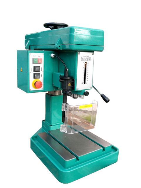 Perceuse d'établi SK6 - Triphasé 400V - Capacité perçage/taraudage 6 mm - Vitesses 900 à 9000 tr/min_0