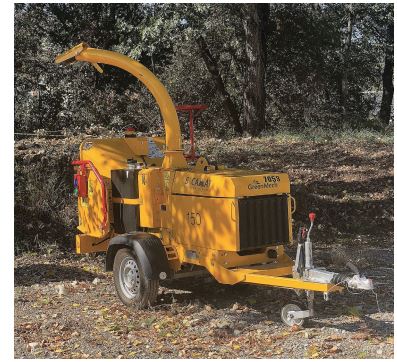 Broyeur de végétaux - diamètre de coupe 15/15,5 cm - 26 CV - disponible en location - idéal pour travaux de jardinage et d'extérieur_0