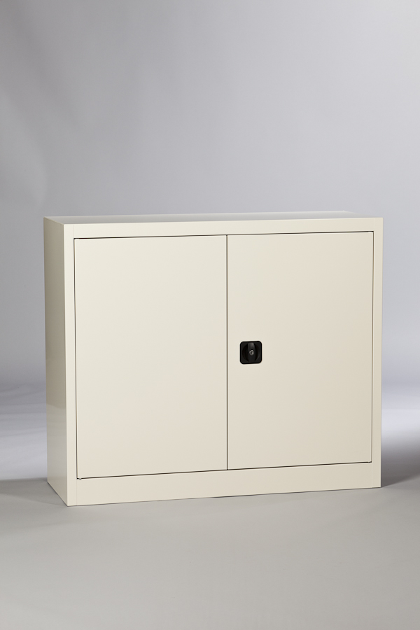 Armoire métallique à portes battantes ABB12 - 1020 x 1200 x 440 - robuste et sécurisée_0