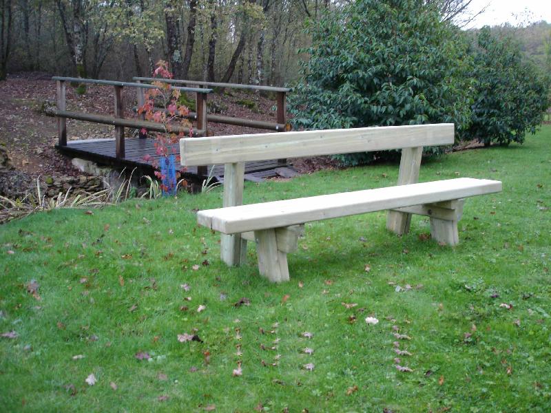 Banc public en bois - CDIRECT-PRO Taller - Pin rouge Finlande - 2m_0