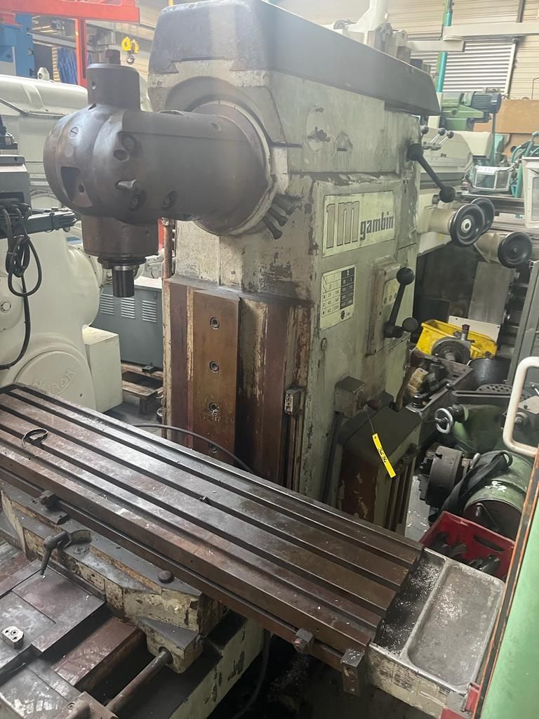 Fraiseuse industrielle GAMBIN 1M - Occasion - Réf 3634 - Courses XYZ 680/260/580mm - Vitesse de broche 25 à 1800 tr/min_0