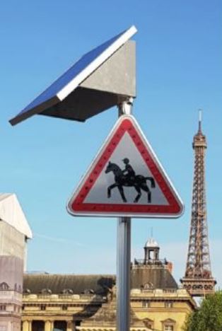 Signalisation lumineuse - jesignale - panneaux avec feux de balisage et d'alerte_0