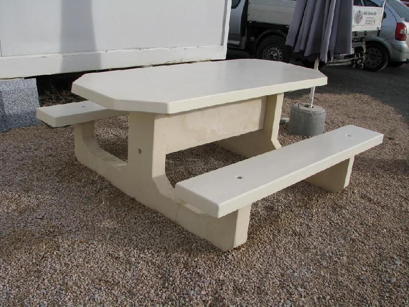 Table pique-nique en béton octogonale - adaptée PMR - revêtement hydrofuge - 200x80x6 cm_0