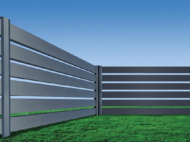 Clôture en Aluminium Ajourée Lames 150x20mm PB06 Extérieure à Sceller Sur Mesure Référence: Clôture Alu Ajourée 150 Sceller_0