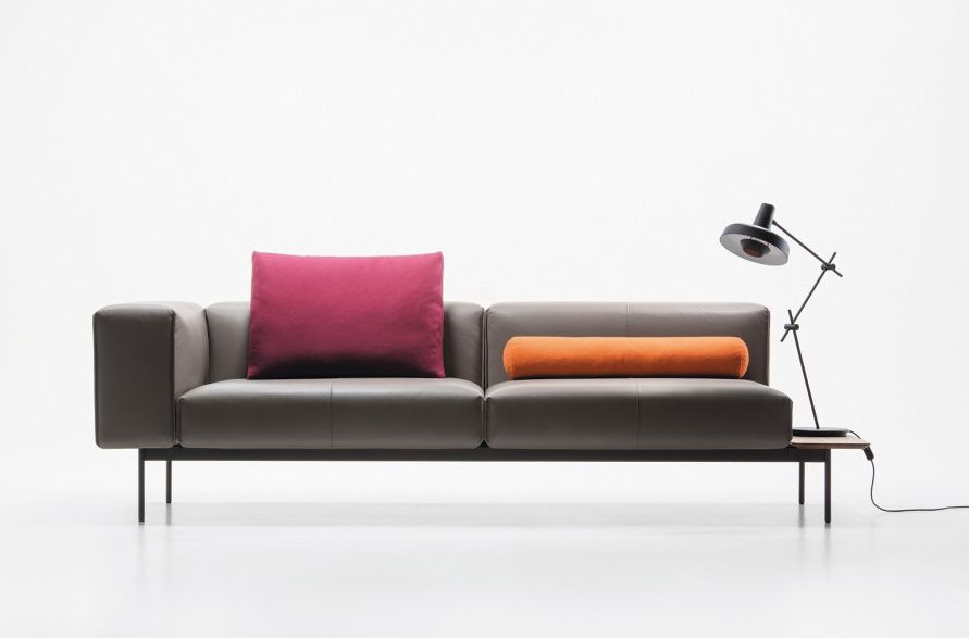 Espace d'attente - sièges et canapés pour un accueil chaleureux et confortable_0