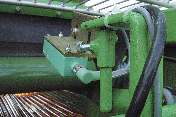Planteuse multiplants Agronomic - 2 à 4 rangs - capteur ultrason et console améliorée_0