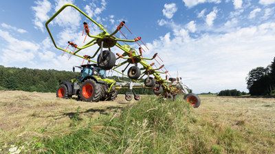 Faneuses VOLTO - CLAAS - largeur de travail 4,50 m à 7,70 m - système MAX SPREAD et PERMALINK_0