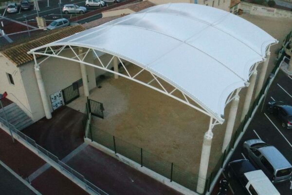 Couverture de terrain de boules sur mesure - Matériaux haute qualité - Normandie Structures_0