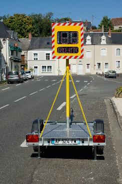 Radar préventif  avec remorque pour la sécurité routière radtrav_0