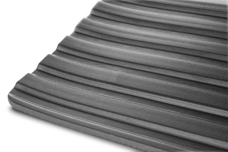 Tapis caoutchouc nervuré 10m x 1,2m x 6mm MW Tools RRBB1200_0
