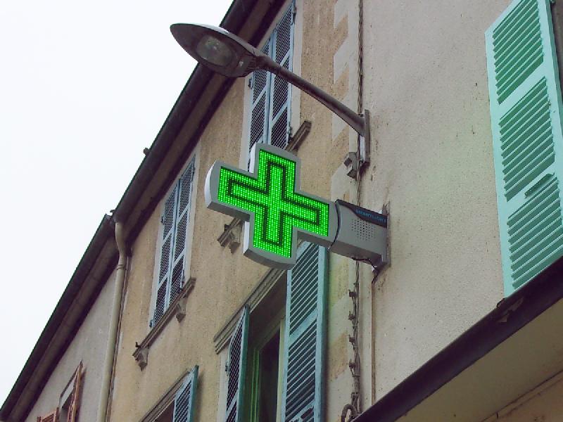 Panneaux d'affichage extérieur enseigne de pharmacie_0