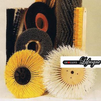 Brosse de voirie - Nettoyage efficace - Indicateur d'usure disponible_0