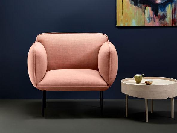 Fauteuil Nakki avec piètement en métal et tissu Kvadrat Remix 2_0