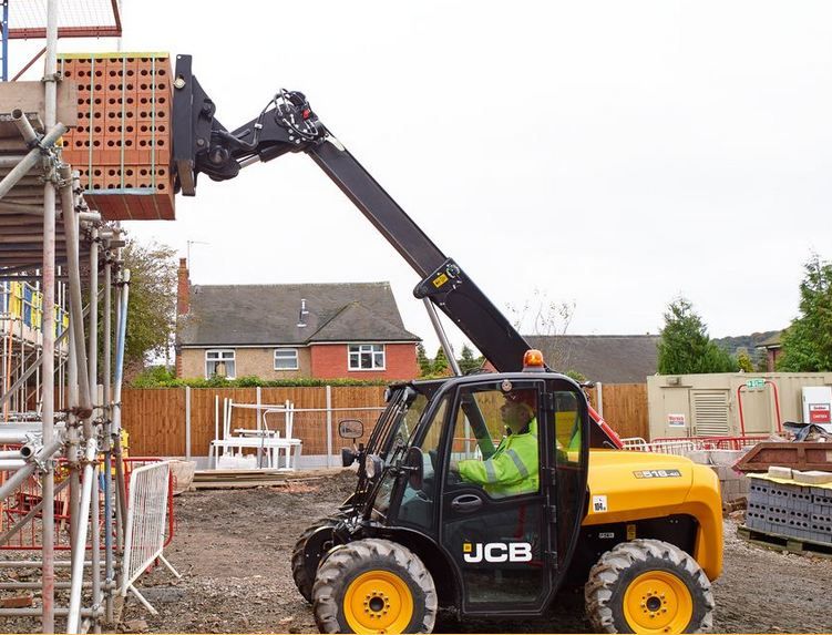 JCB 516-40 - Chariot télescopique avec capacité de levage 1,6 t - Moteur 47 cv - Hauteur de levage 4 m_0