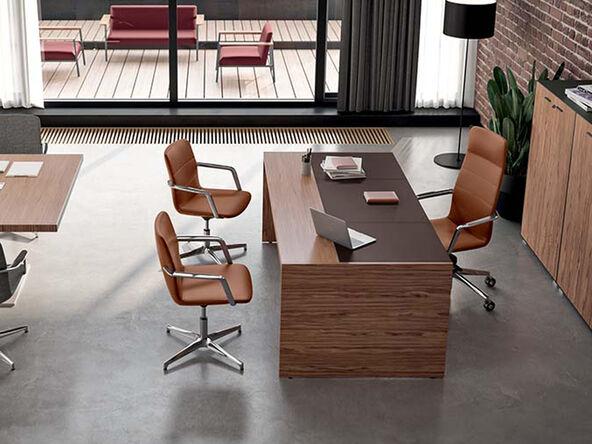 Bureau de direction contemporain avec inserts en cuir fabriqué en Italie_0