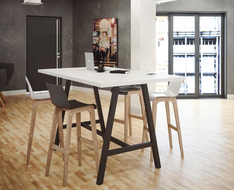 Tabouret haut Desio - dossier ergonomique en plastique moulé - piétement en chêne massif avec repose-pieds_0