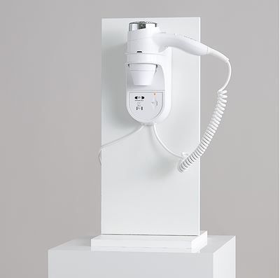 Sèche-cheveux mural Jersey blanc - prise rasoir 220V - protection surchauffe_0