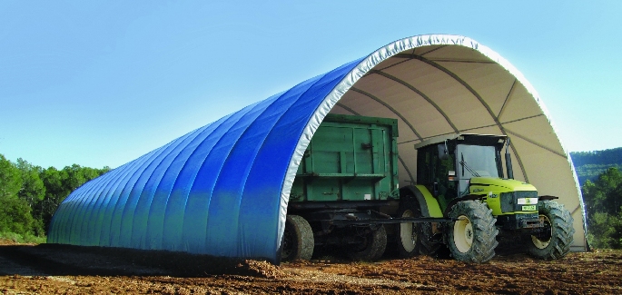 Tunnel de stockage / ouvert / structure en acier / couverture en pvc / ancrage au sol avec platine_0