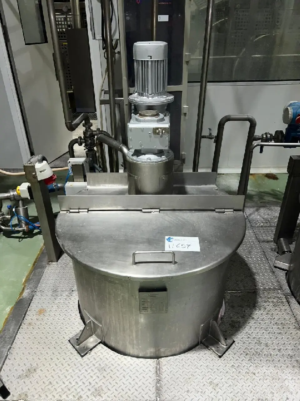 Cuve inox 1150 litres avec agitation - référence : c11657_0