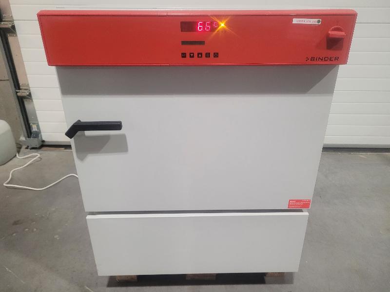 Incubateur / étuve réfrigéré BINDER KB-115 avec convection forcée 100°C_0