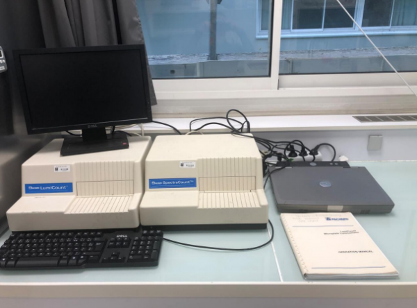 Lecteur de microplaque Luminometre, Packard, Lumicount AL10001_0