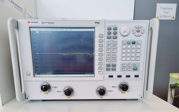 N5222A-400 - Analyseur de réseau micro-ondes PNA - Keysight Technologies (Agilent / HP) - 10MHz à 26.5GHz - Analyseur de signaux vectoriels_0