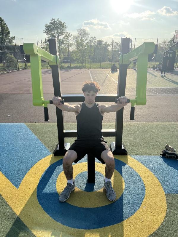 Appareil de musculation extérieur en acier galvanisé avec poids sécurisés - Lest Chest_0