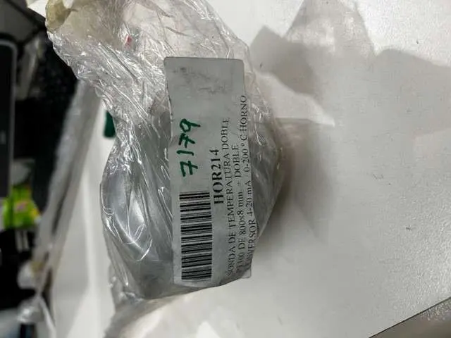 Sonde de température pt100 inutilisée - référence                        :                         c7179_0