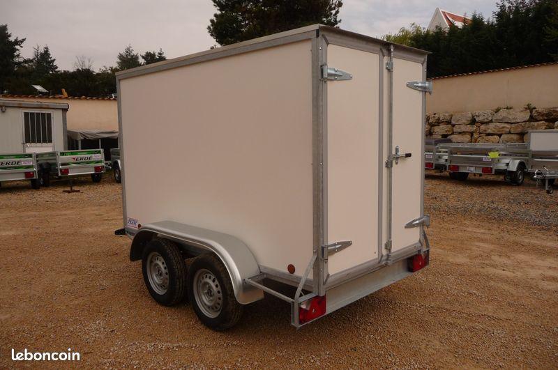 Remorque fourgon - 750 Kg - 250 x 150 x 150 cm_0