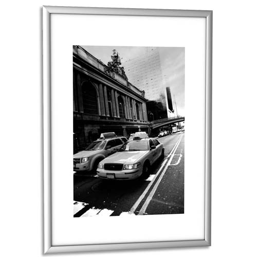 CADRE PHOTO CONTOUR ALUMINIUM COLORIS ARGENT, PLAQUE EN PLEXIGLAS. FORMAT 21 X 30 CM - LOT DE 2