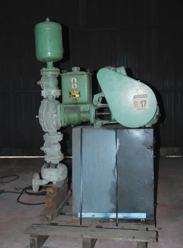 Pompe à membrane emmerich sp481 d'occasion - référence                        :                         c2819_0