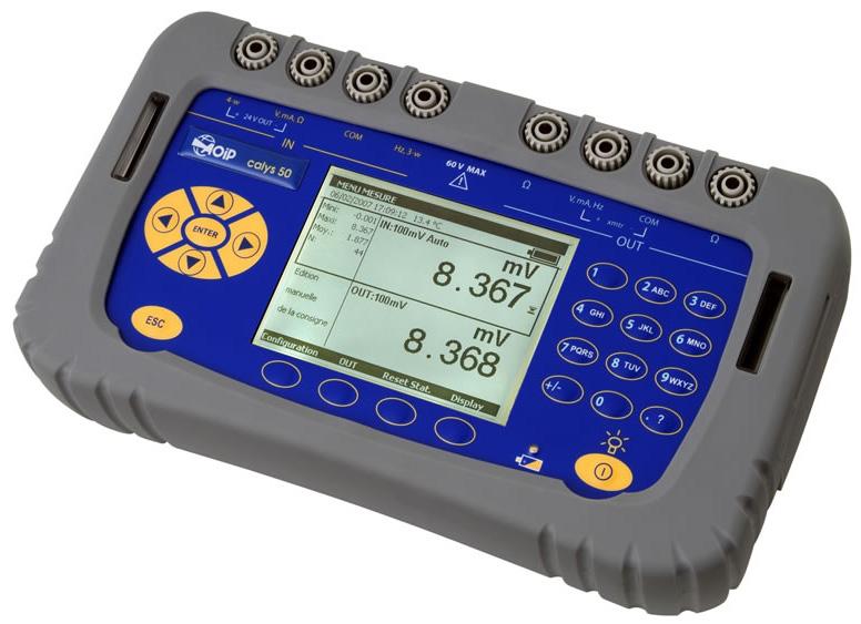 Calibrateur multifonction haute précision CALYS 50 - AOIP - Portable, IP54, mesures et émissions simultanées_0