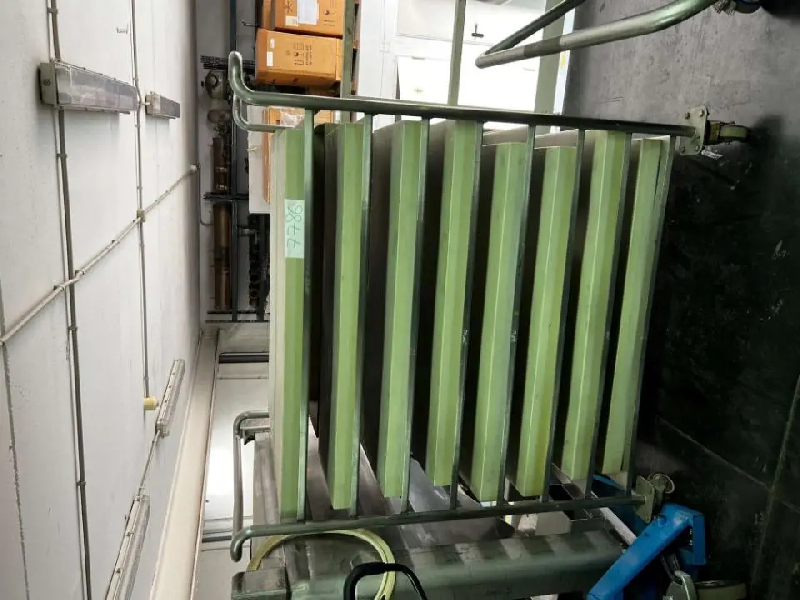 Chariot à plateaux d'occasion - référence : c7786_0