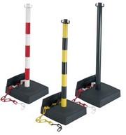 Poteau PVC sur socle à réserve de chaîne - hauteur 90 cm - socle lesté avec chaîne de 2,5 m incluse_0