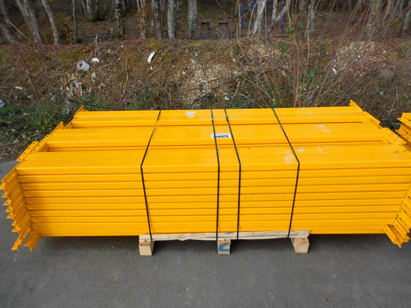 Rack à palettes d'occasion - 8,5 mètres linéaires - 4 échelles 3000mm et 12 lisses 2700mm 2 tonnes_0