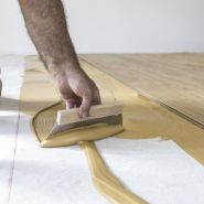 Outil de pose du parquet Outil de pose du parquet